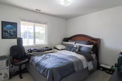 43256 Carol Dr, Lancaster, CA 93535 photo 7