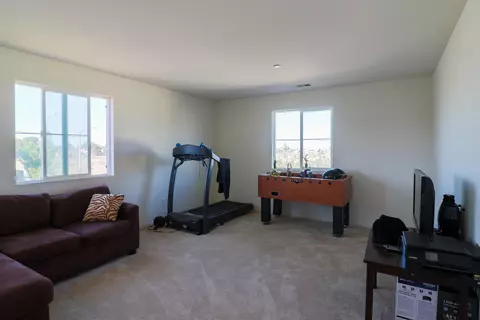 43256 Carol Dr, Lancaster, CA 93535 photo 22