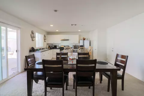 43256 Carol Dr, Lancaster, CA 93535 photo 12