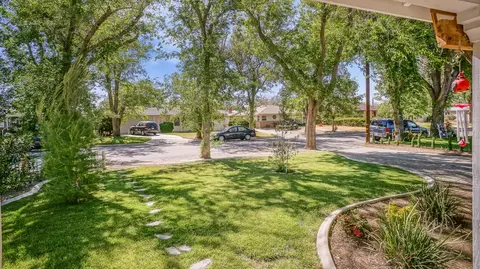 44300 Elm Ave, Lancaster, CA 93534 photo 2