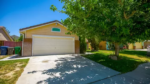 43236 E 32nd St, Lancaster, CA 93535 photo 1