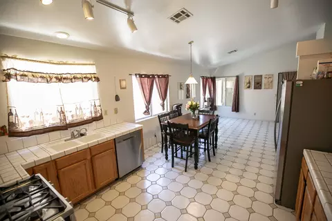 43236 E 32nd St, Lancaster, CA 93535 photo 22