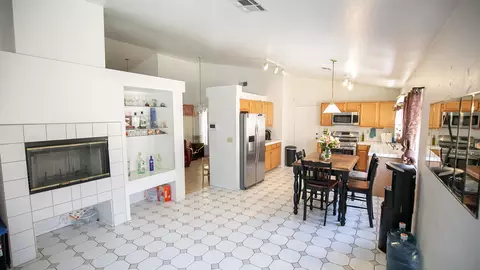 43236 E 32nd St, Lancaster, CA 93535 photo 20