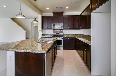 4315 W Ivyton St, Lancaster, CA 93536 photo 4