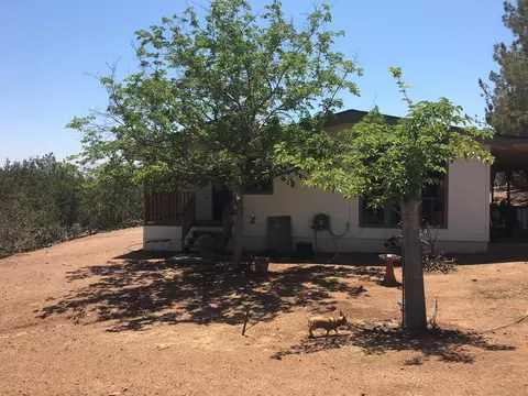 33929 53rd St, Acton, CA 93510 photo 1