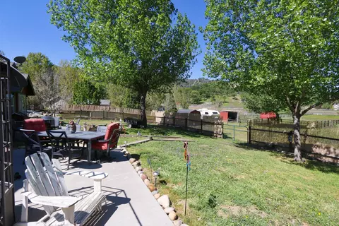 23081 Lakeview Dr, Tehachapi, CA 93561 photo 31