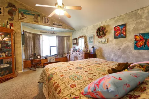 23081 Lakeview Dr, Tehachapi, CA 93561 photo 19