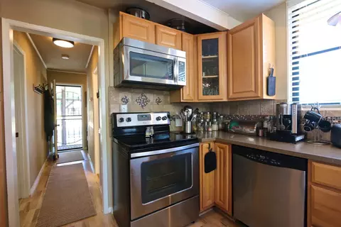 27200 Bear Valley Rd, Tehachapi, CA 93561 photo 7
