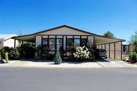 2121 Avenue I E #SPC 24, Lancaster, CA 93535 photo 2