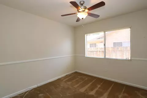1126 Lightcap St, Lancaster, CA 93535 photo 14