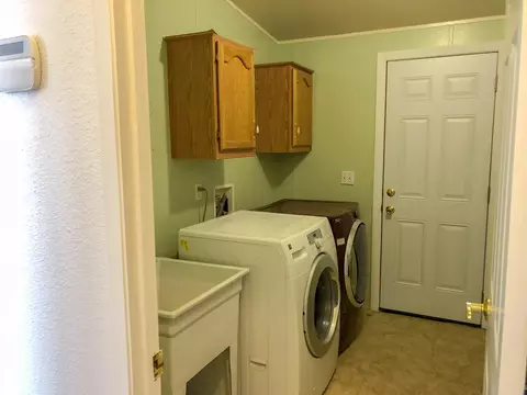 9232 W 60th St, Mojave, CA 93501 photo 13