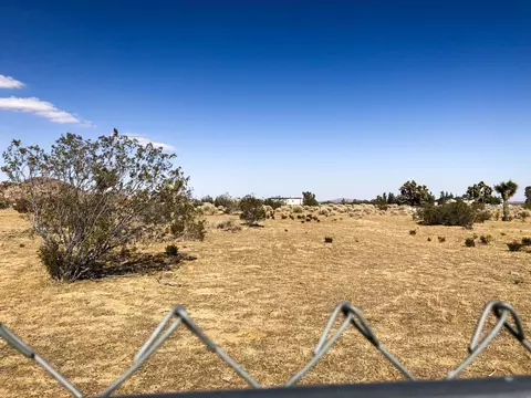 9232 W 60th St, Mojave, CA 93501 photo 23
