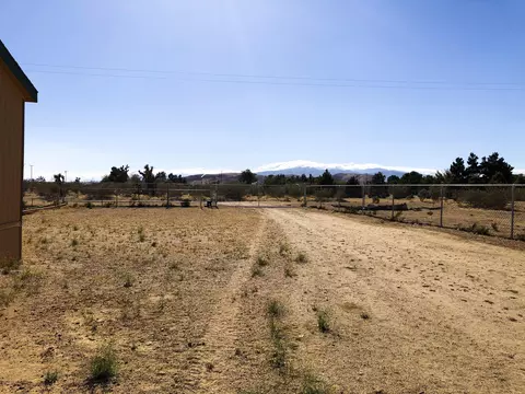 9232 W 60th St, Mojave, CA 93501 photo 24