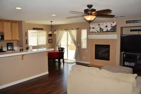 45448 Stadium Ln, Lancaster, CA 93535 photo 5
