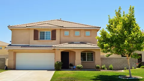 45448 Stadium Ln, Lancaster, CA 93535 photo 1