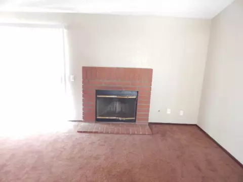 45135 Rodin Ave, Lancaster, CA 93535 photo 5