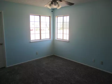 44666 Timothy Ct, Lancaster, CA 93535 photo 13