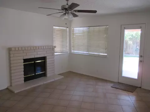 44666 Timothy Ct, Lancaster, CA 93535 photo 7