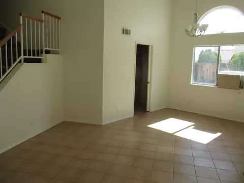 44666 Timothy Ct, Lancaster, CA 93535 photo 9
