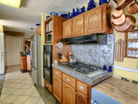573 E Avenue J1, Lancaster, CA 93535 photo 16