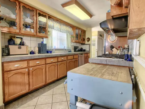 573 E Avenue J1, Lancaster, CA 93535 photo 12