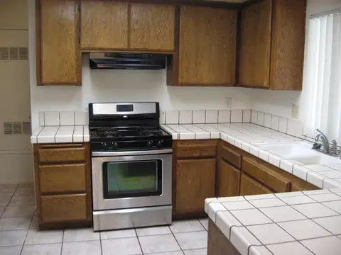 37635 31st St E, Palmdale, CA 93550 photo 7