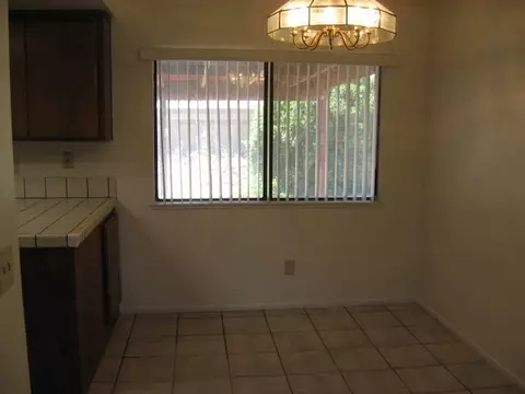 37635 31st St E, Palmdale, CA 93550 photo 6