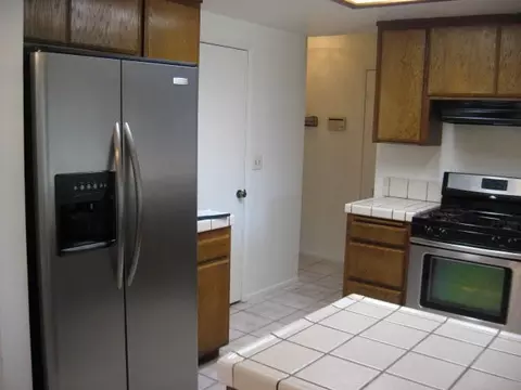 37635 31st St E, Palmdale, CA 93550 photo 8