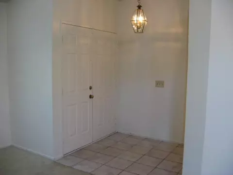 37635 31st St E, Palmdale, CA 93550 photo 10