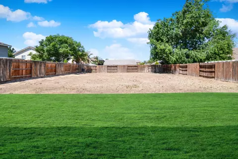 45443 Lamar Ave, Lancaster, CA 93534 photo 23