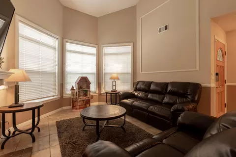 3810 Gem Ct, Lancaster, CA 93536 photo 15