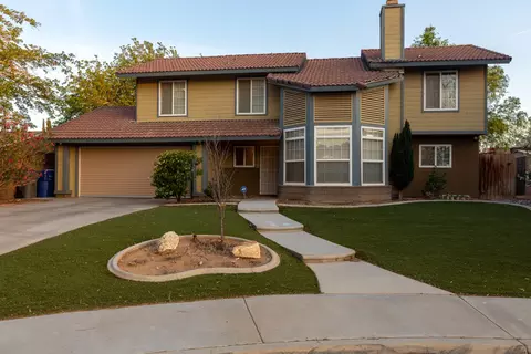 3810 Gem Ct, Lancaster, CA 93536 photo 5