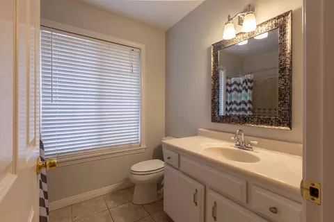 3810 Gem Ct, Lancaster, CA 93536 photo 21