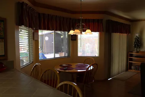 2324 E Kettering St, Lancaster, CA 93535 photo 10