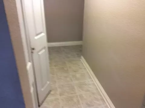 2110 E Nugent St, Lancaster, CA 93535 photo 9