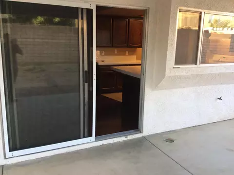 2110 E Nugent St, Lancaster, CA 93535 photo 7