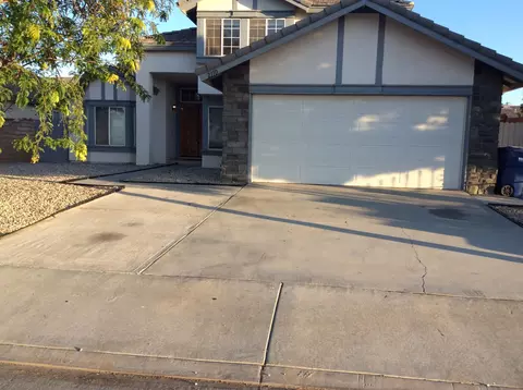 2110 E Nugent St, Lancaster, CA 93535 photo 4