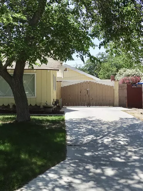 44317 13th St E, Lancaster, CA 93535 photo 3