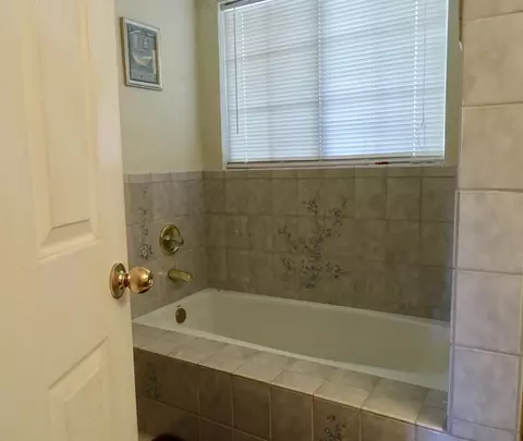 44317 13th St E, Lancaster, CA 93535 photo 17