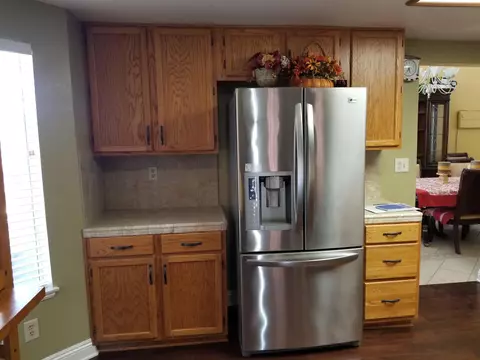 43528 E 11th St, Lancaster, CA 93535 photo 8