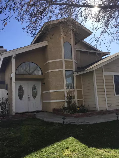 1114 Regents St, Lancaster, CA 93534 photo 6