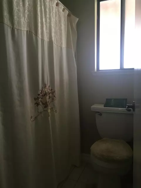 1114 Regents St, Lancaster, CA 93534 photo 35