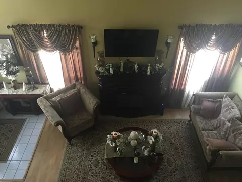 1114 Regents St, Lancaster, CA 93534 photo 10