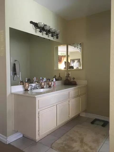 1114 Regents St, Lancaster, CA 93534 photo 34