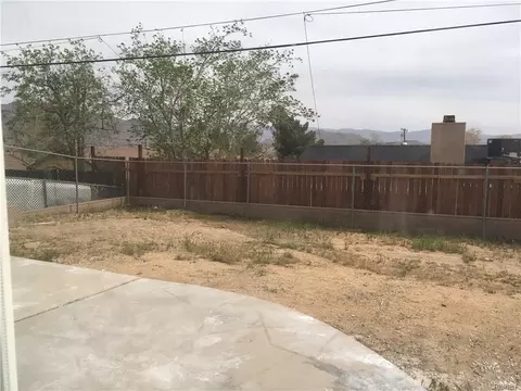 23931 Guajome Rd, Apple Valley, CA 92307 photo 20