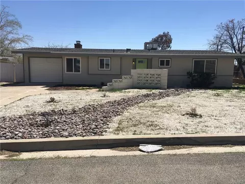 23931 Guajome Rd, Apple Valley, CA 92307 photo 3
