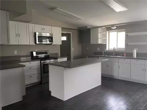 23931 Guajome Rd, Apple Valley, CA 92307 photo 6