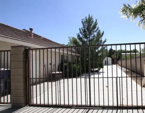 42460 30th St W, Lancaster, CA 93536 photo 43