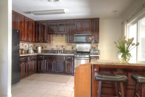 42460 30th St W, Lancaster, CA 93536 photo 25