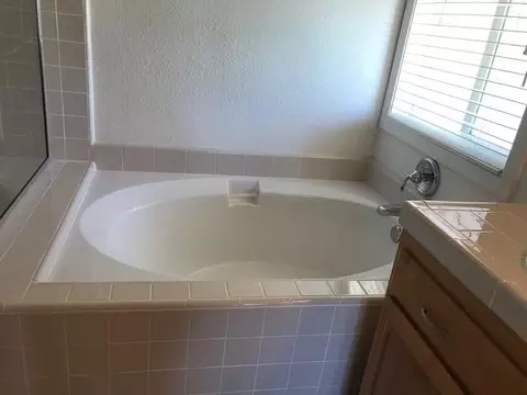 2717 End Ct, Lancaster, CA 93536 photo 17